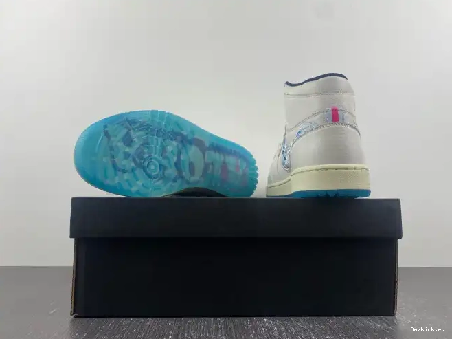 One Kick West Jordan Retro 2 Wie Golf NRG Aloha 1 Michelle High FV3565-100 0628